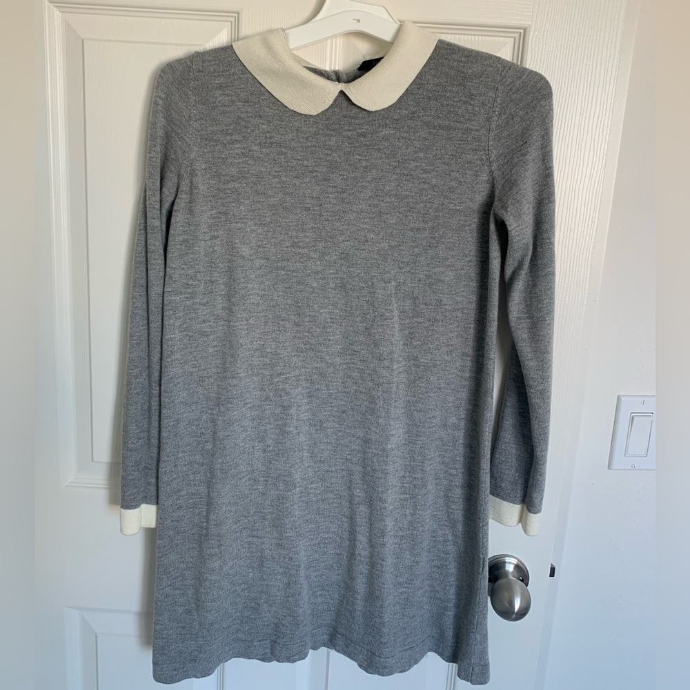 Forever 21 white collar- grey dress.